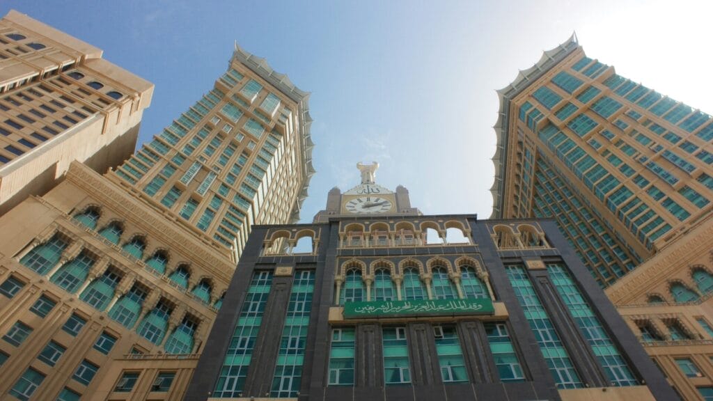 Discovering the Optimal Season for Umrah from the USA